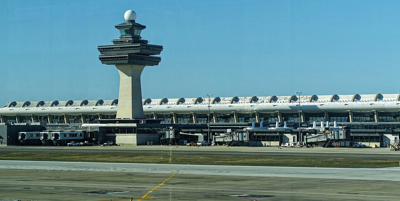 Washington Dulles Airport terminal