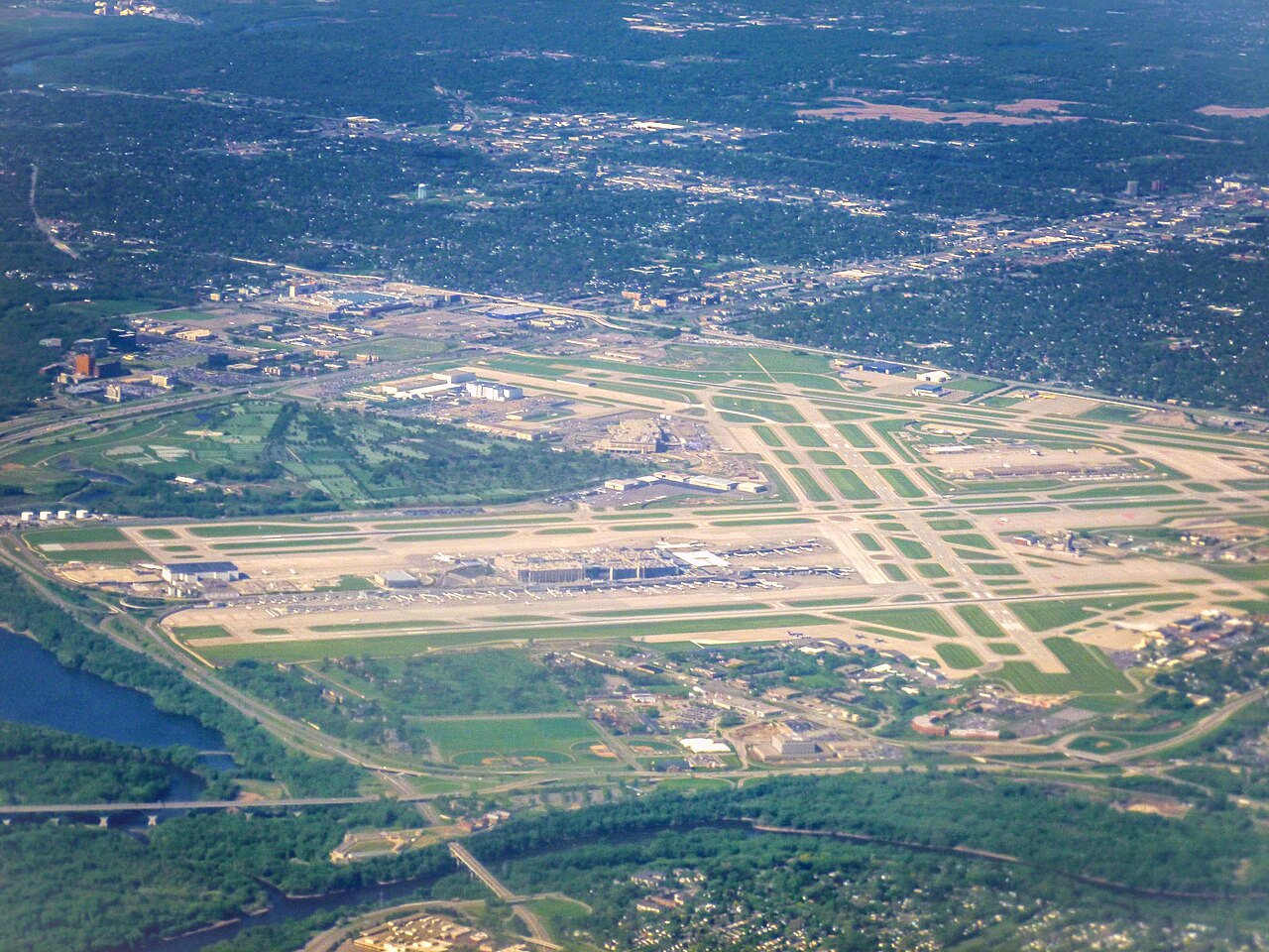 Minneapolis St Paul Airport terminal
