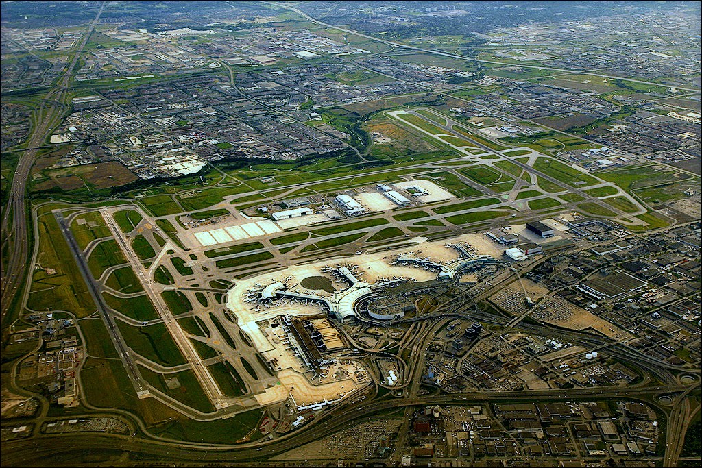 Toronto Pearson Airport terminal